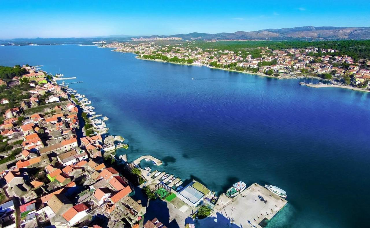 Apartments Villa Korina Brodarica  Luaran gambar