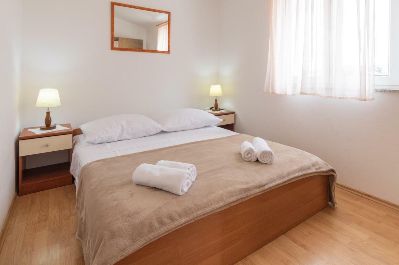 Apartments Villa Korina Brodarica  Luaran gambar