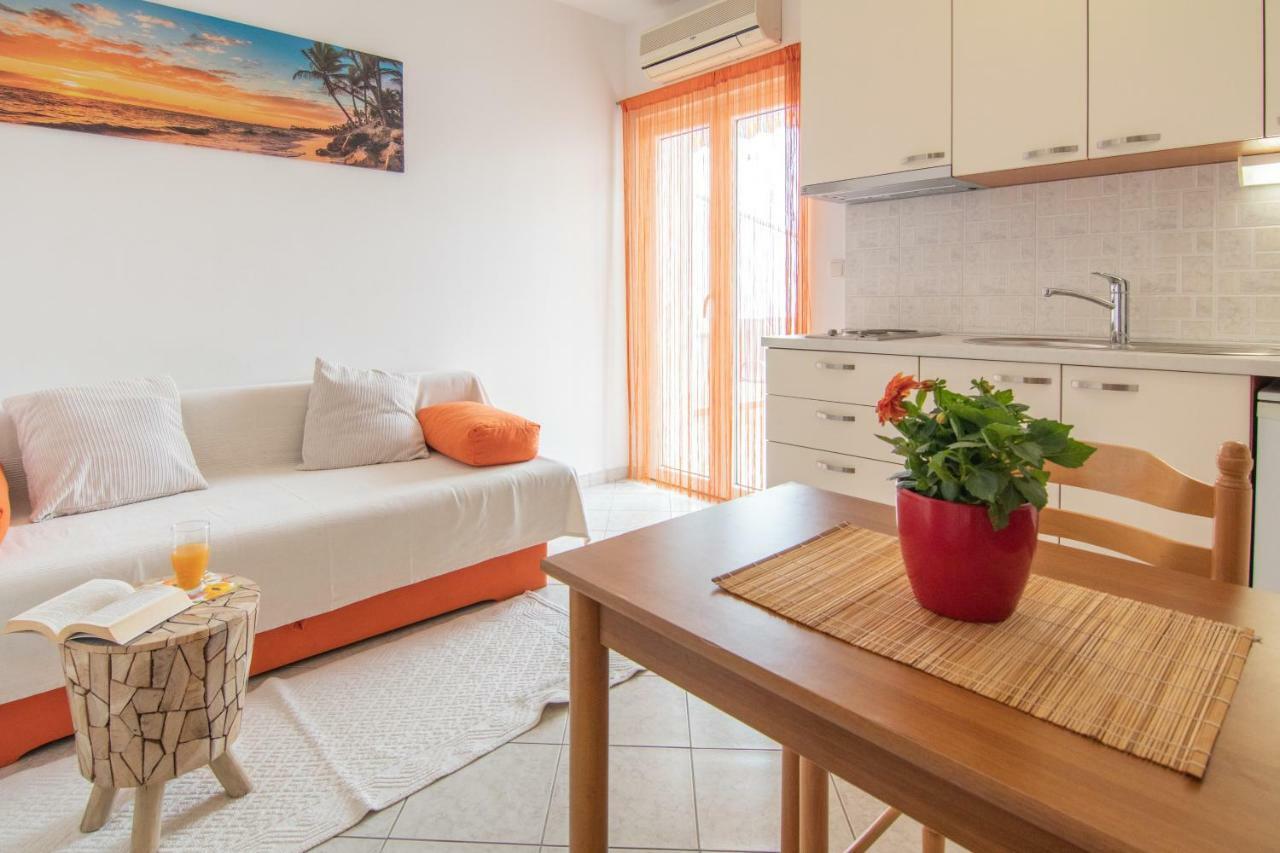 Apartments Villa Korina Brodarica  Luaran gambar