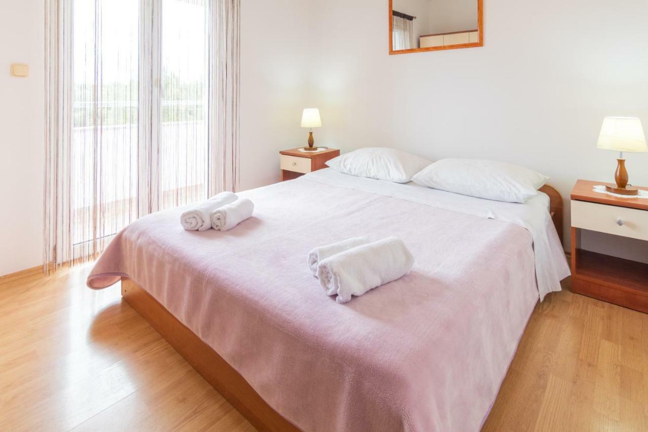 Apartments Villa Korina Brodarica  Luaran gambar