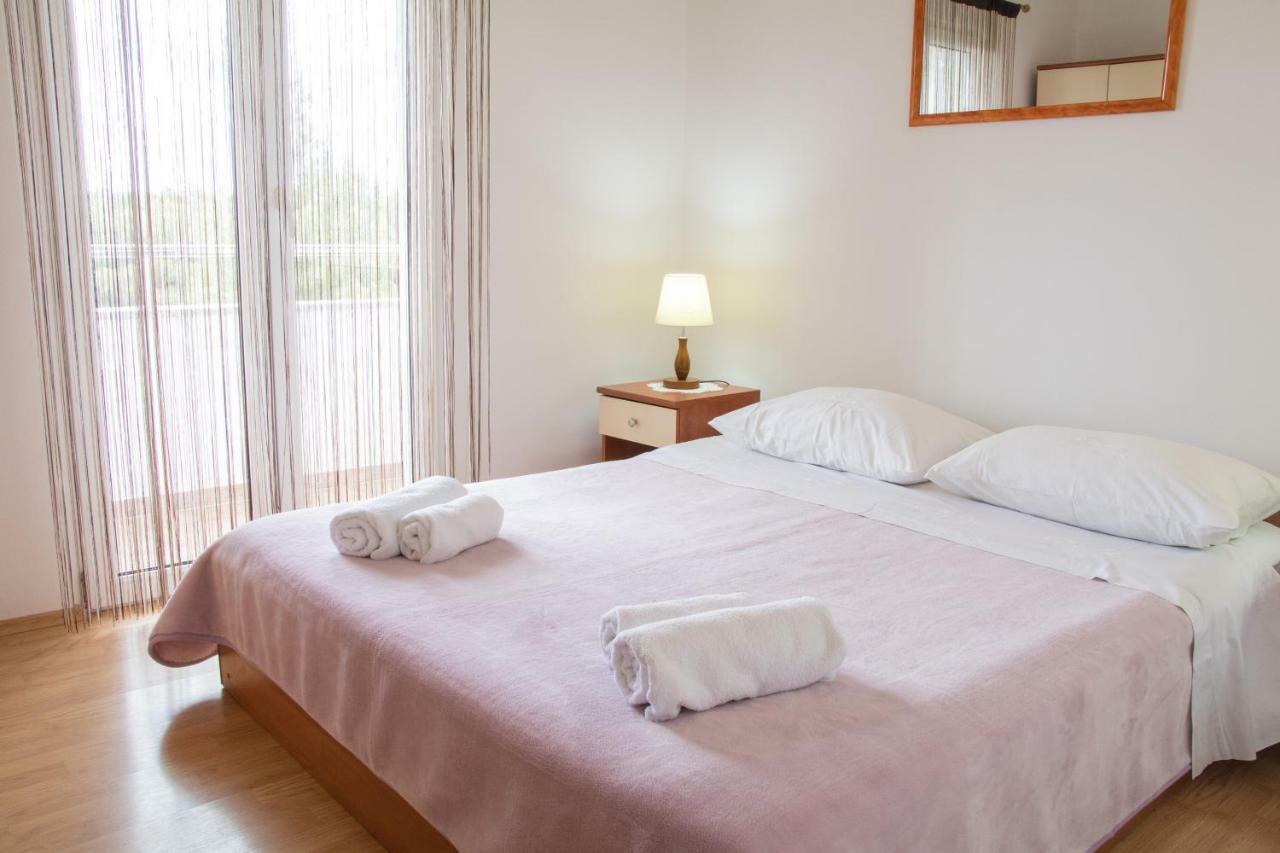 Apartments Villa Korina Brodarica  Luaran gambar